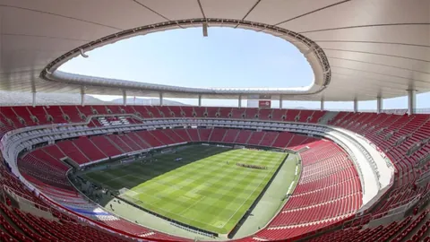 英格兰新锐首战惊艳进球！萨卡力赞18岁斯凯利：少年英雄✨