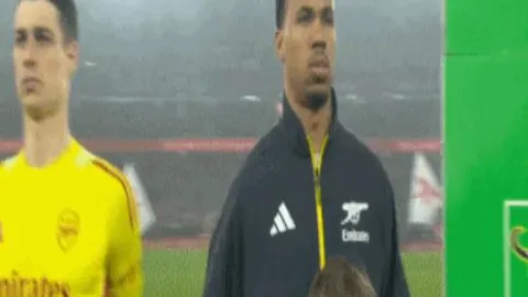 洛杉矶挑战，勇士能否成功逆袭脱险？